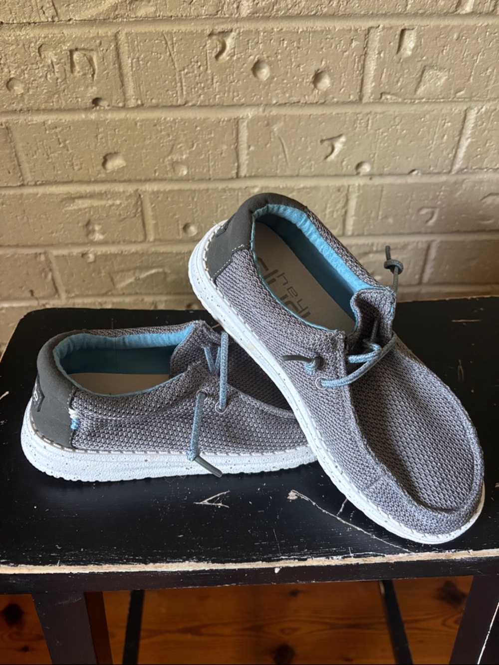 Hey Dude Wally Knit Slip-On Shoes in Grey with Light Blue Trim
